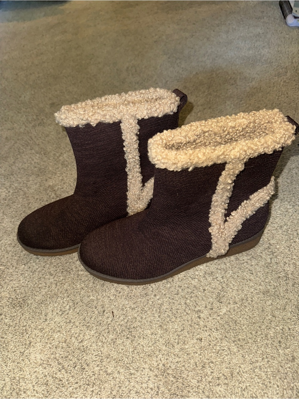 Women’s Brown Faux-Shearling Winter Boots
